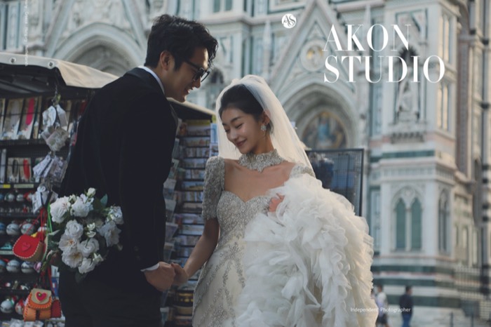 Florence pre-wedding photography — Akonstudio album, photo 14 of 21