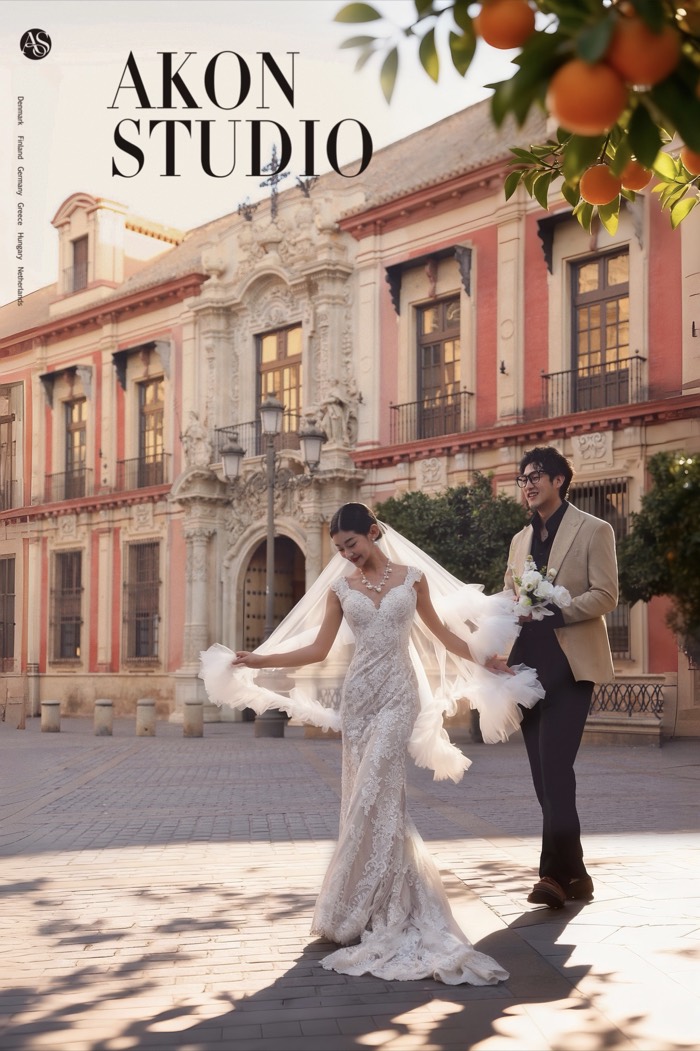 Seville pre-wedding photography — Akonstudio album, photo 19 of 21