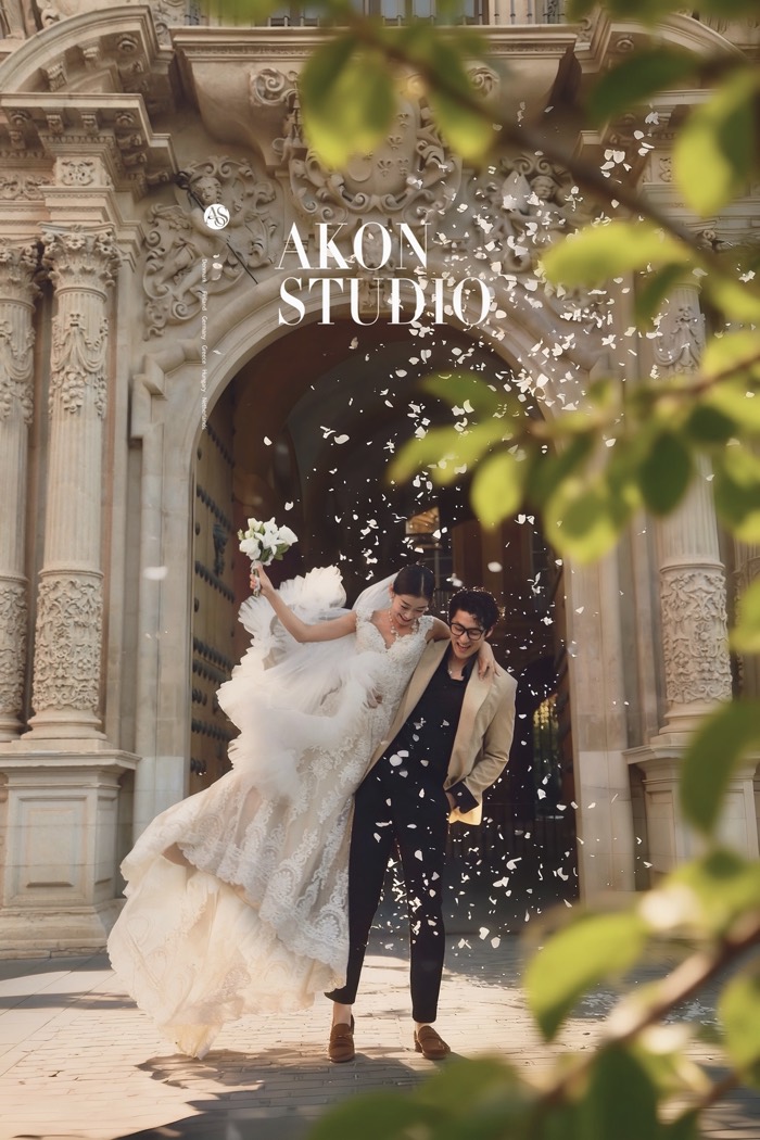 Seville pre-wedding photography — Akonstudio album, photo 21 of 21
