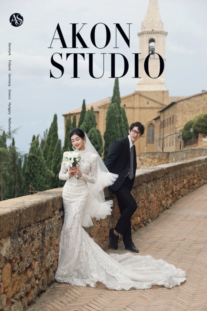 Tuscany pre-wedding photography — Akonstudio album, photo 13 of 21